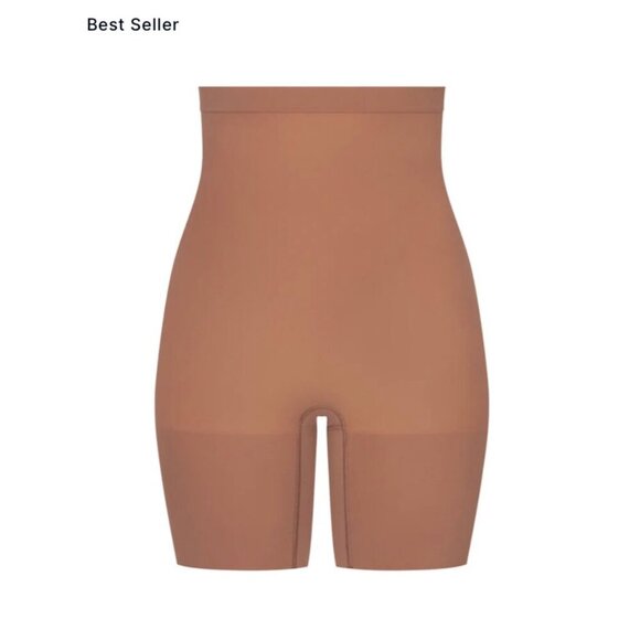 New SPANX Higher Power Short XL in Cafe Ua Lait - Picture 6 of 9
